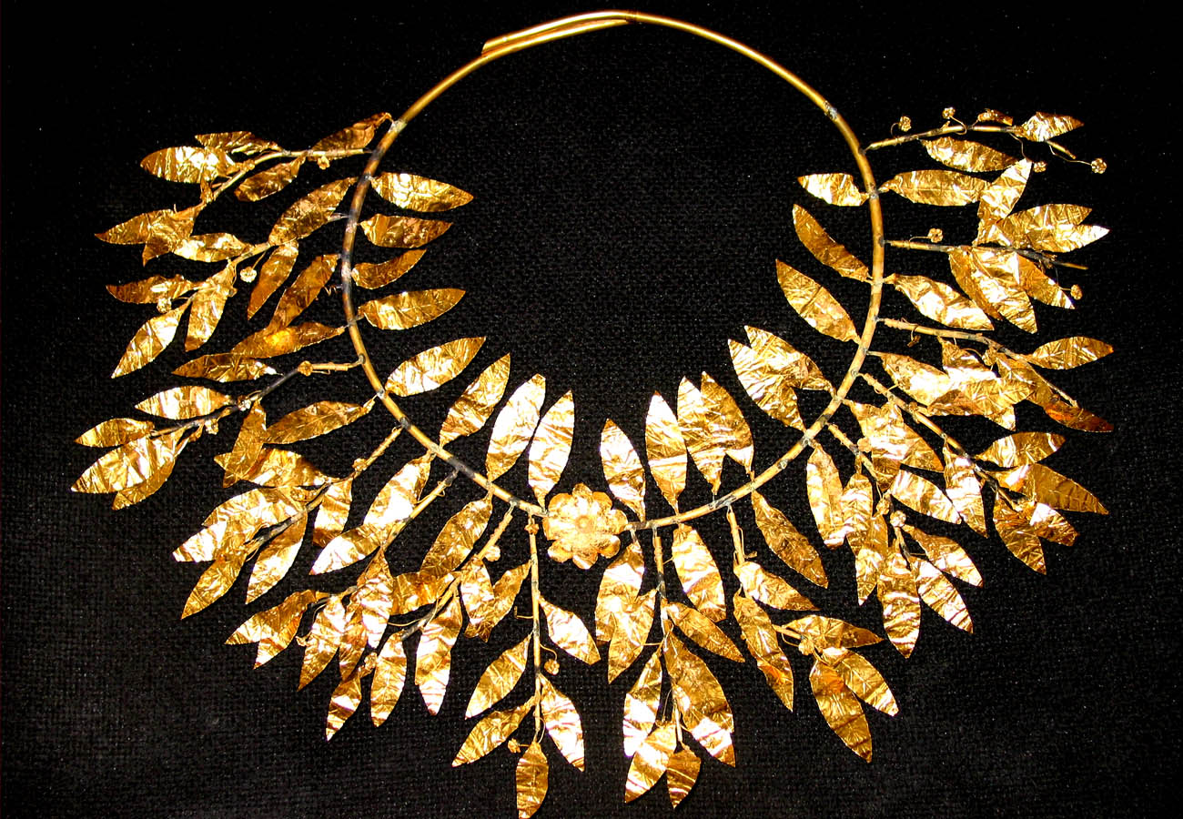 Gold myrtle wreath inspired from the wreaths given as an award in the music contests in ancient Athens, 4th-5th century BC